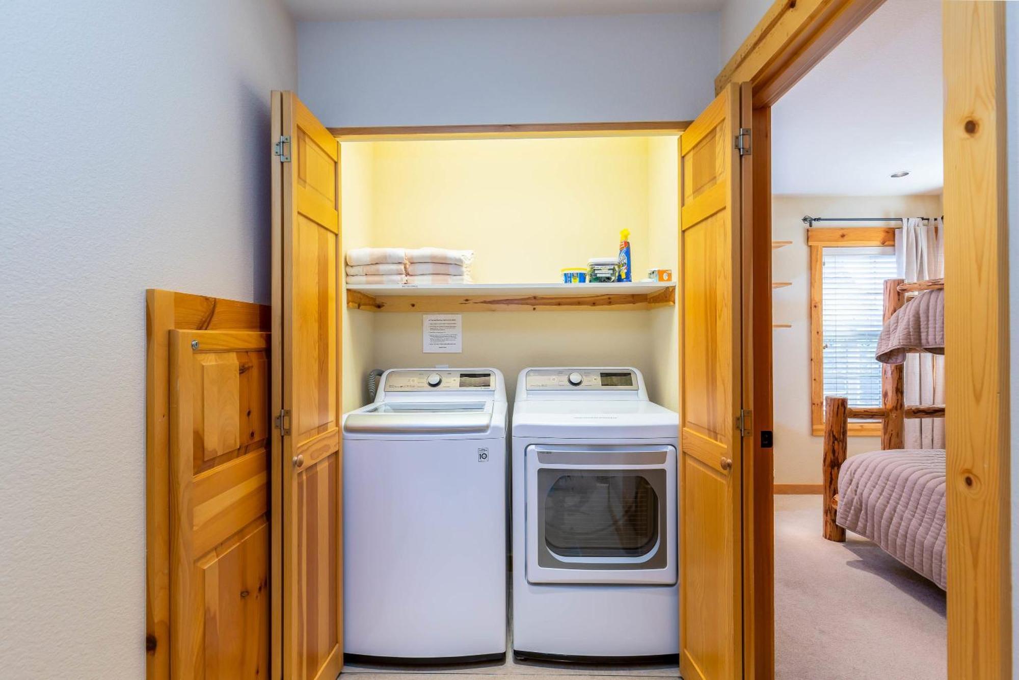 Eagle Crest With Hot Tub And Vibes Redmond